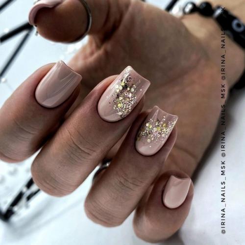 Маникюр на апрель - это изящные краски, стильный дизайн и самые оригинальные идеи. 03