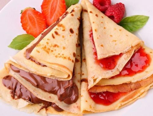 Блины на завтрак. Нежнейшие блинчики к завтраку: топ - 9 рецептов.