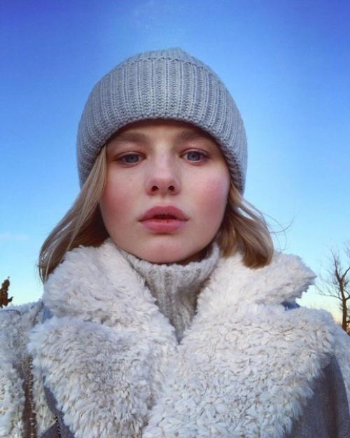 Актриса Саша бортич выглядит без макияжа так миленько! 04