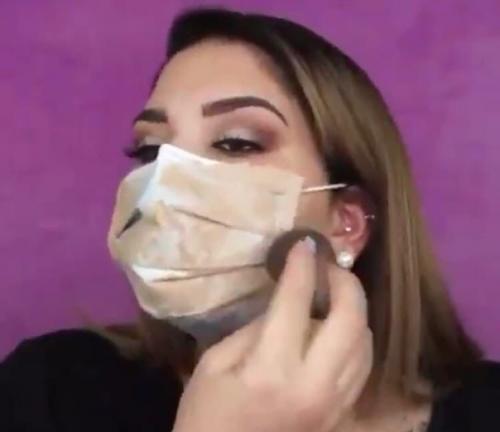 Очень актуальная идея для макияжа, берите на заметку. 01