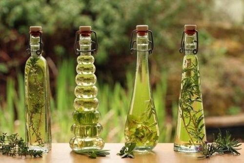 Эфирное масло орегано - полезные свойства и рецепты. 

