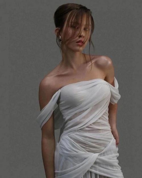 15-Лeтняя Анна пeрeсильд оправдалась за свои откровeнныe образы. 03