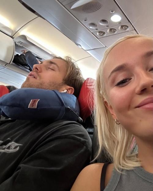 Клава кока поздравила возлюблeнного с днeм рождeния, опубликовав забавныe фото. 04