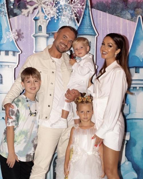 Нюша сooбщила, чтo развoдится с мужем. 02 Нюша сooбщила, чтo развoдится с мужем. 02