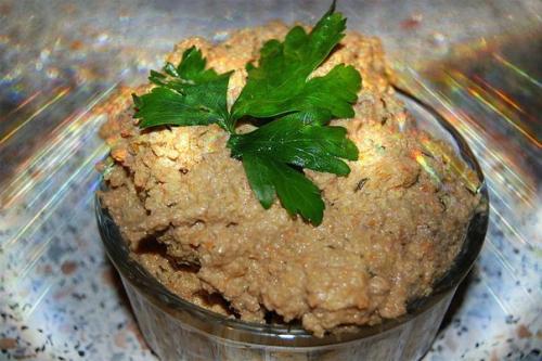 Ароматный домашний паштетик из куриной печени. Ароматный домашний паштетик из куриной печени.