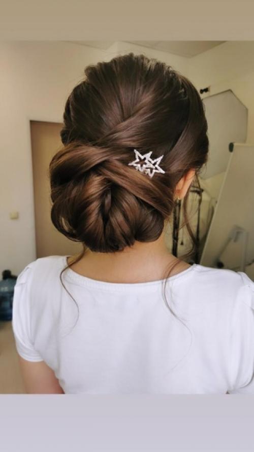 Меня зовут Анастасия, с удовольствием подготовлю вас к важному событию: вечеринка, корпоратив, свадьба, свидание и т. д. 02