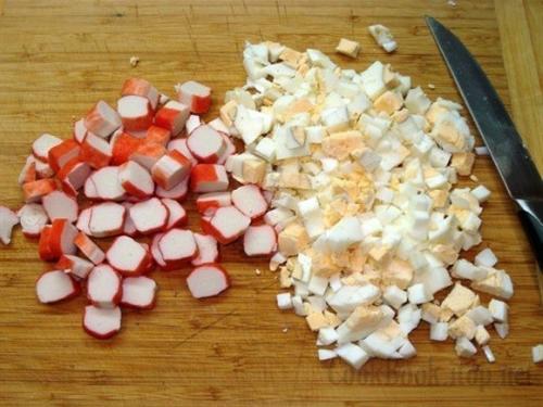 Салат по-королевски.  Ингредиенты: 02