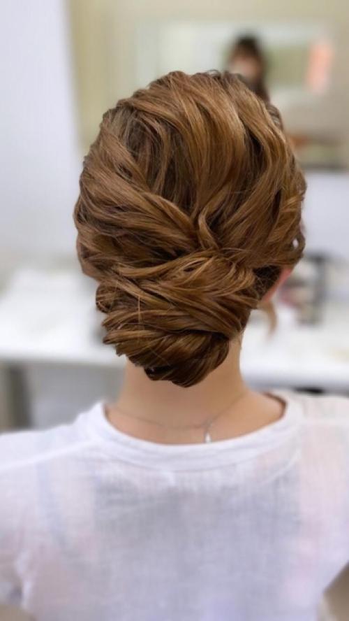 Меня зовут Анастасия, с удовольствием подготовлю вас к важному событию: вечеринка, корпоратив, свадьба, свидание и т. д. 01