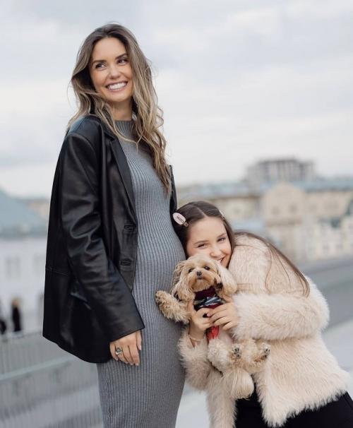 Агата муцениеце и Петр дранга ждут ребенка! 03