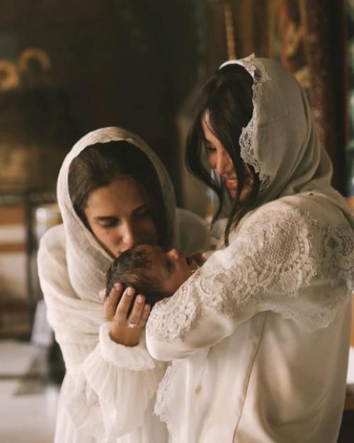 Александра чвикова (Алекса) поделилась фото с крестин дочки. 03