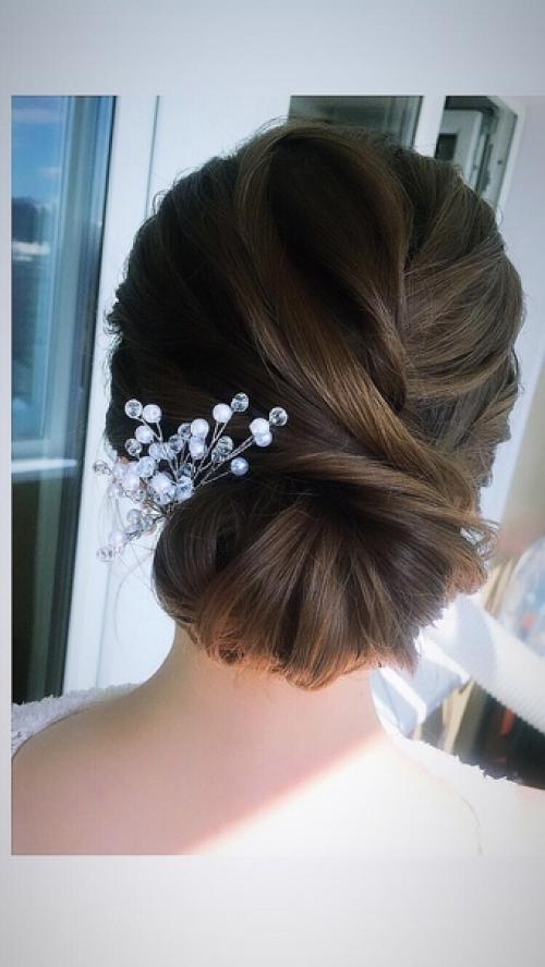 Меня зовут Анастасия, с удовольствием подготовлю вас к важному событию: вечеринка, корпоратив, свадьба, свидание и т. д. 03