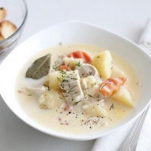 Сырный суп с курицей. Сырный суп с курицей.