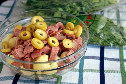 Салат Датский.  Нам понадобится: 05