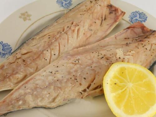 Запеченная скумбрия с сыром. 01 Запеченная скумбрия с сыром. 01