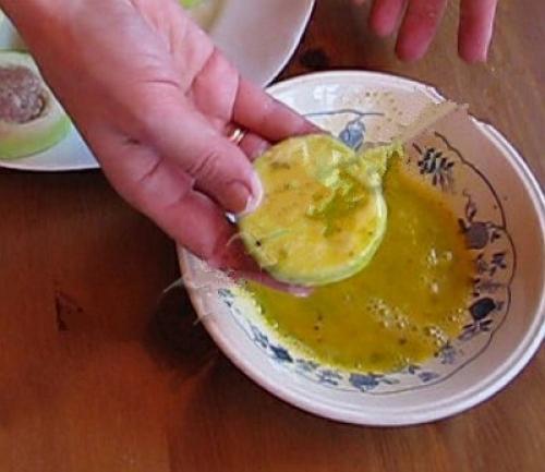 Фаршированные кабачки, жаренные в кляре. 04 Фаршированные кабачки, жаренные в кляре. 04