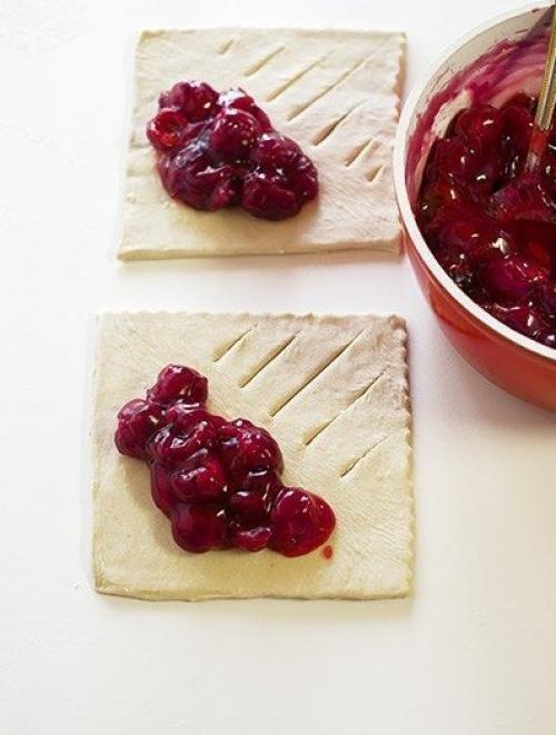 Слойки с вишней. 05 Слойки с вишней. 05