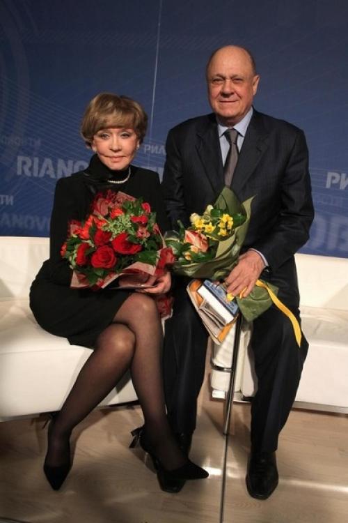 Вера алентова не заразна и сможет проводить мужа в последний путь. 01