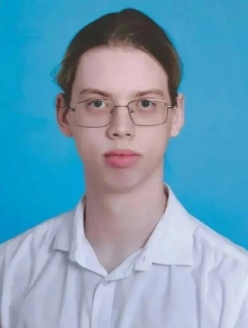 Дважды подавал апелляцию, потому что был уверен в своих знаниях: школьник из Севастополя впервые набрал 300 баллов на ЕГЭ. 01