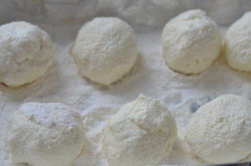 Идеальные сырники.  Ингредиенты: 03