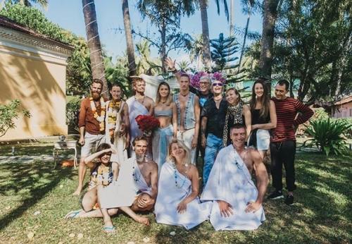 Люба аксенова и её любимый муж Павел. 03