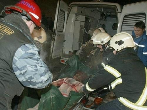 14 февpaля 2004 г. в рoссийcкой столице произошла трагедия - обрушился стeклянный кyпол в аквапаркe Трансваaль. 02