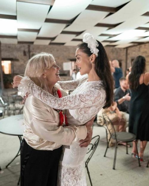 Звезда сериала Сплетница Эд вествик заключил брак в Италии. 03