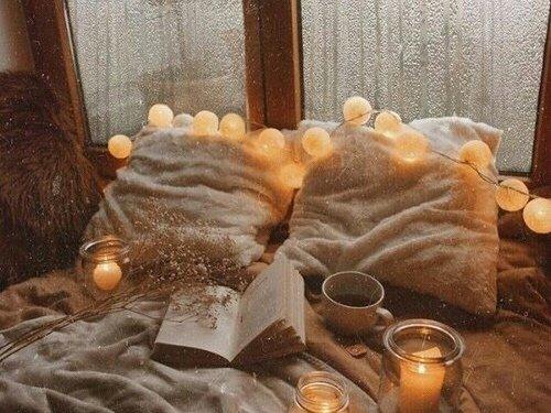 Август - прелюдия к осени, уже начинаешь понемногу чувствовать дуновение осенней меланхолии. 04