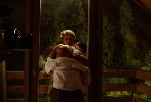 Павел прилучный и Дарья Мельникова взбудоражили поклонников горячими кадрами. 04