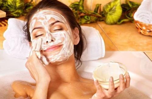 Суперэффективная омолаживающая маска для лица. 

