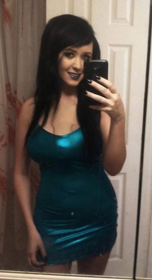 Девушка, сделавшая себе третью грудь, в отчаянной попытке прославиться. 03 Девушка, сделавшая себе третью грудь, в отчаянной попытке прославиться. 03