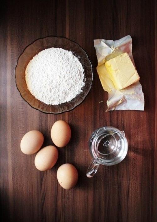 Эклеры. Ингредиенты: Сливочное масло - 100 г. 02 Эклеры. Ингредиенты: Сливочное масло - 100 г. 02