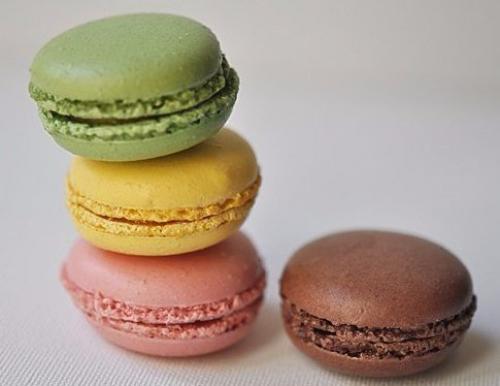 Французские пирожные Макаруны. Французские пирожные Макаруны.