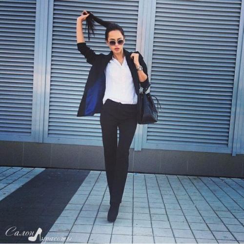 Меня удивляют люди, которые нагадили другим в их жизнь, а сейчас плачут, почему теперь у них всё так плохо, а вы чего ожидали, алмазов в небесах!