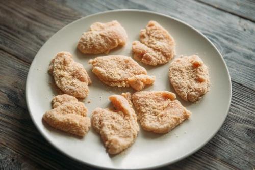 Бургеры с курицей и сметанным соусом. 02 Бургеры с курицей и сметанным соусом. 02