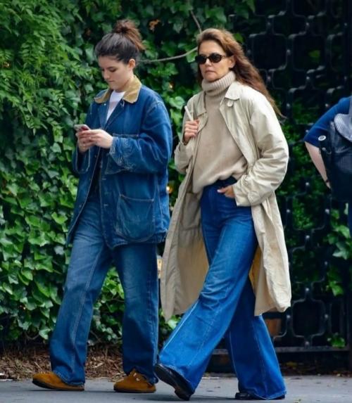 Еще один ребенок знаменитости отказался от фамилии отца. 08