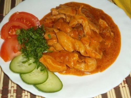 Гуляш из куриного Филе. Гуляш из куриного Филе.