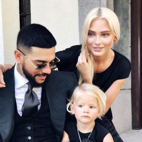 Пока в сети не утихают разговоры о предположительном романе Тимати с Александрой Дони, мы решили вспомнить всех его бывших девушек. 02