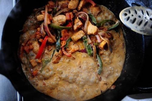 Мы готовим острую пасту с курицей. 09 Мы готовим острую пасту с курицей. 09