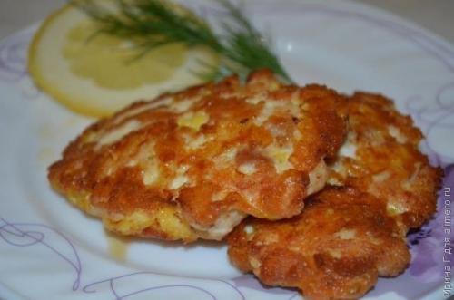 Курино - сырные рубленые котлеты.