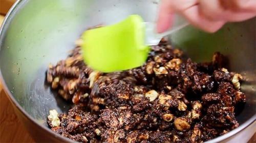 Сладкая колбаска.  Ингредиенты: 06