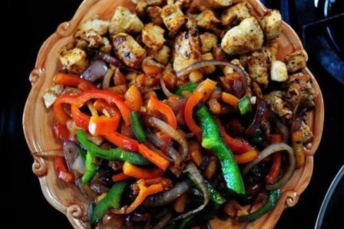 Мы готовим острую пасту с курицей. 07 Мы готовим острую пасту с курицей. 07