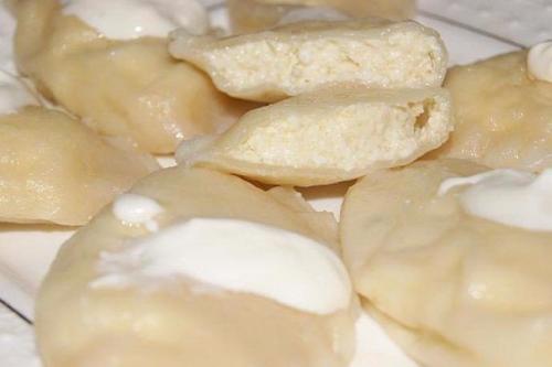 Вареники с творогом (тесто на минералке). Вареники с творогом (тесто на минералке).