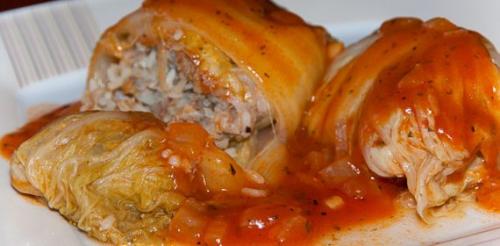 Голубцы из пекинской капусты.
