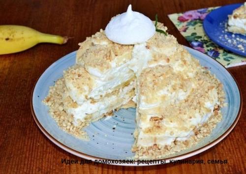 Торт с бананами и зефиром.