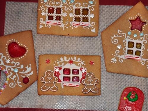 Пряничный домик для новогоднего стола. 02