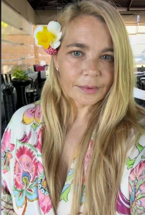 Преображение Ирины пеговой не оставило многих равнодушными. 01