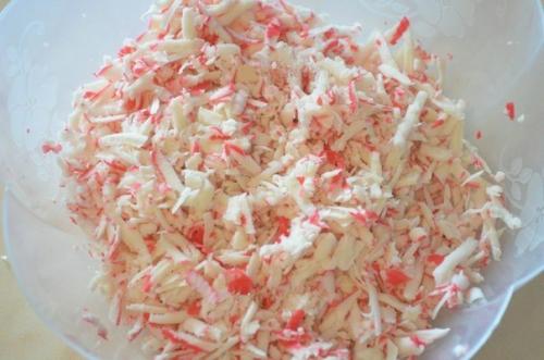 Сырные шарики с крабовыми палочками. 02