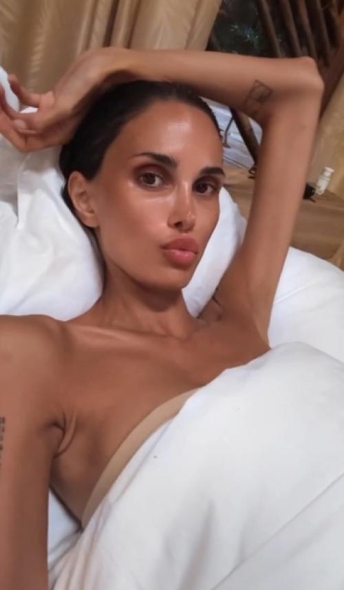 60 Секунд на праздник жизни: Алана мамаева поделилась о суровой действительности в джунглях. 01