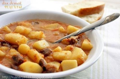 Картошечка, тушенная с мясом (как в д/садике). Картошечка, тушенная с мясом (как в д/садике).