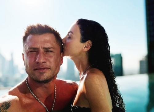 Сюрприз Удался зепюр устроила романтик Павлу прилучному. 01